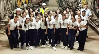 Estudiantes de la U.E. «Madre María de San José» visitan la central de Cantv en Maracay